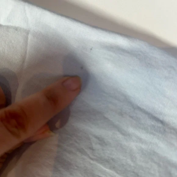 Old Navy Men Classic Fit Everyday Button Down Shirt - Picture 6 of 13